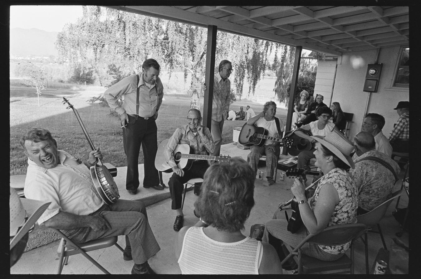 Fiddle jam session at Rasmussen's, Polson, Montana, 1979